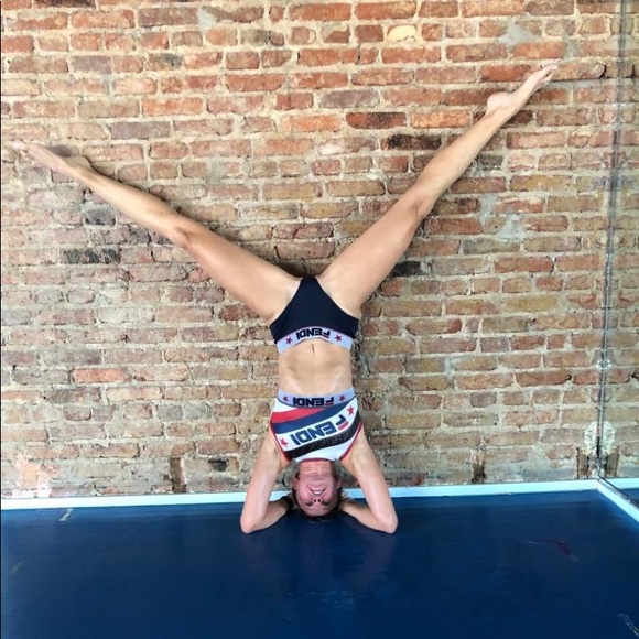 Meet your Posher, Petra - Picture 4 of 8